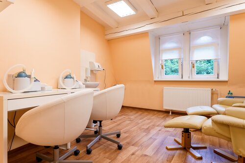 Гостиница Hotel Anglický Dvůr в Карловых Варах