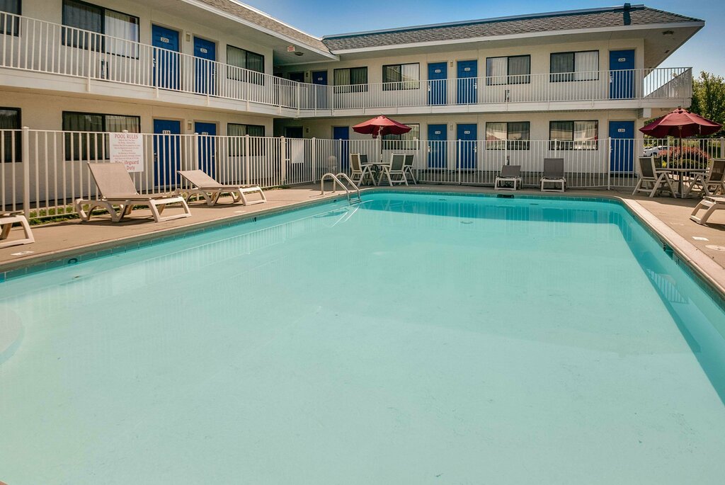 Hotel Motel 6 Lenexa, Lenexa, photo