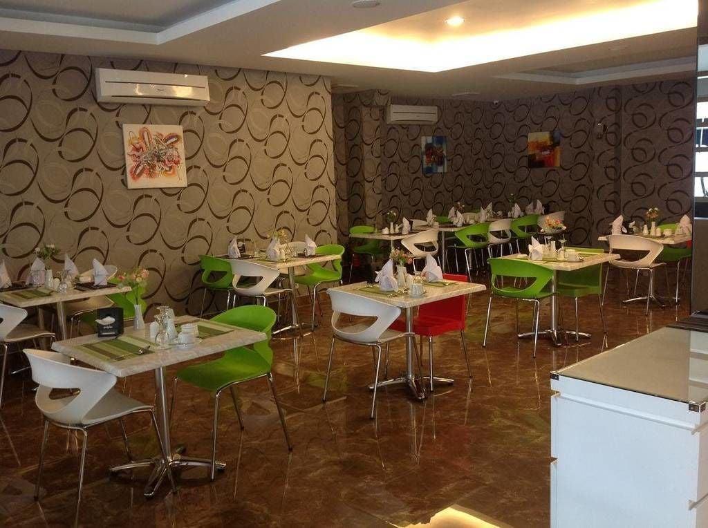 Фото Hotel Pacific Makassar