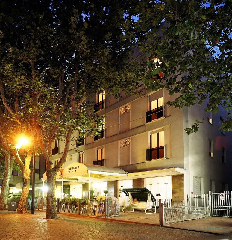 Гостиница Hotel Sirena в Римини