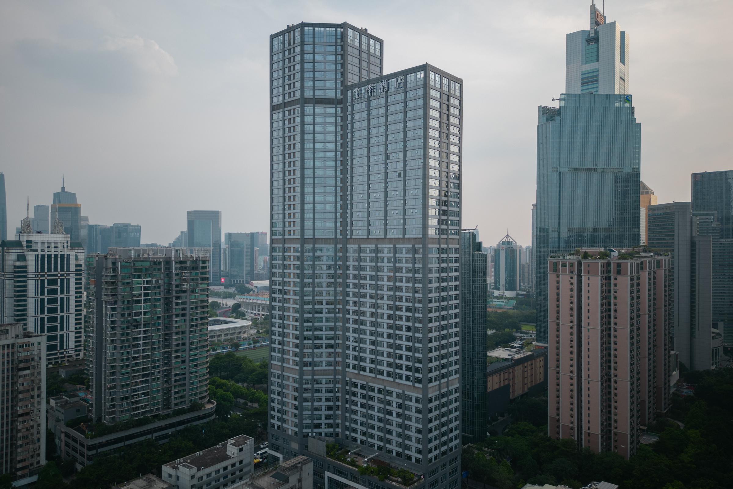 Фото Ji Hotel Guangzhou Tianhe Sports Center