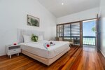 Beachcomber Island Resort