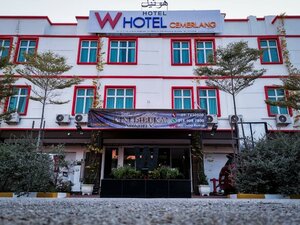 Гостиница W Hotel Cemerlang