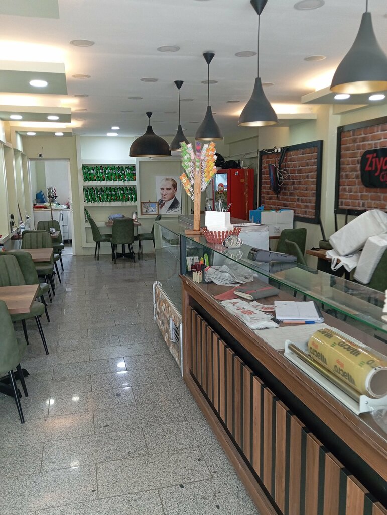 Restaurant Ziyafet Cigkofte, Iskenderun, photo