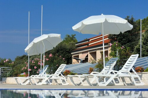 Гостиница Maistra Select Petalon Resort