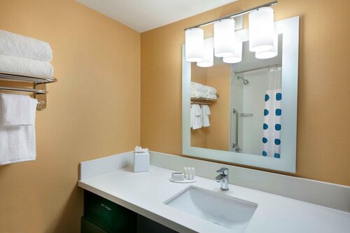 Гостиница TownePlace Suites by Marriott Toronto Northeast/Markham в Маркеме