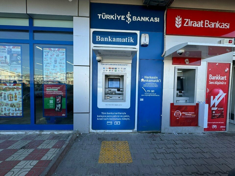 ATM Turkey Is Bank ATM, Ankara, photo