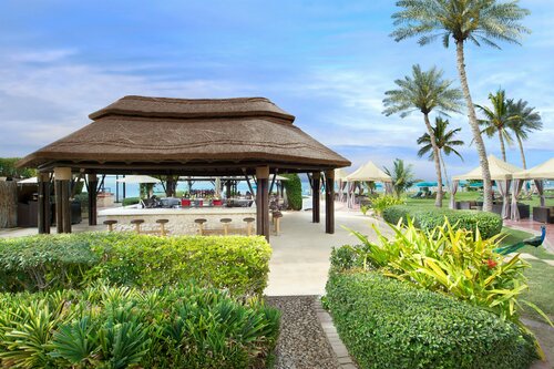 Гостиница Ja Beach Hotel в Дубае