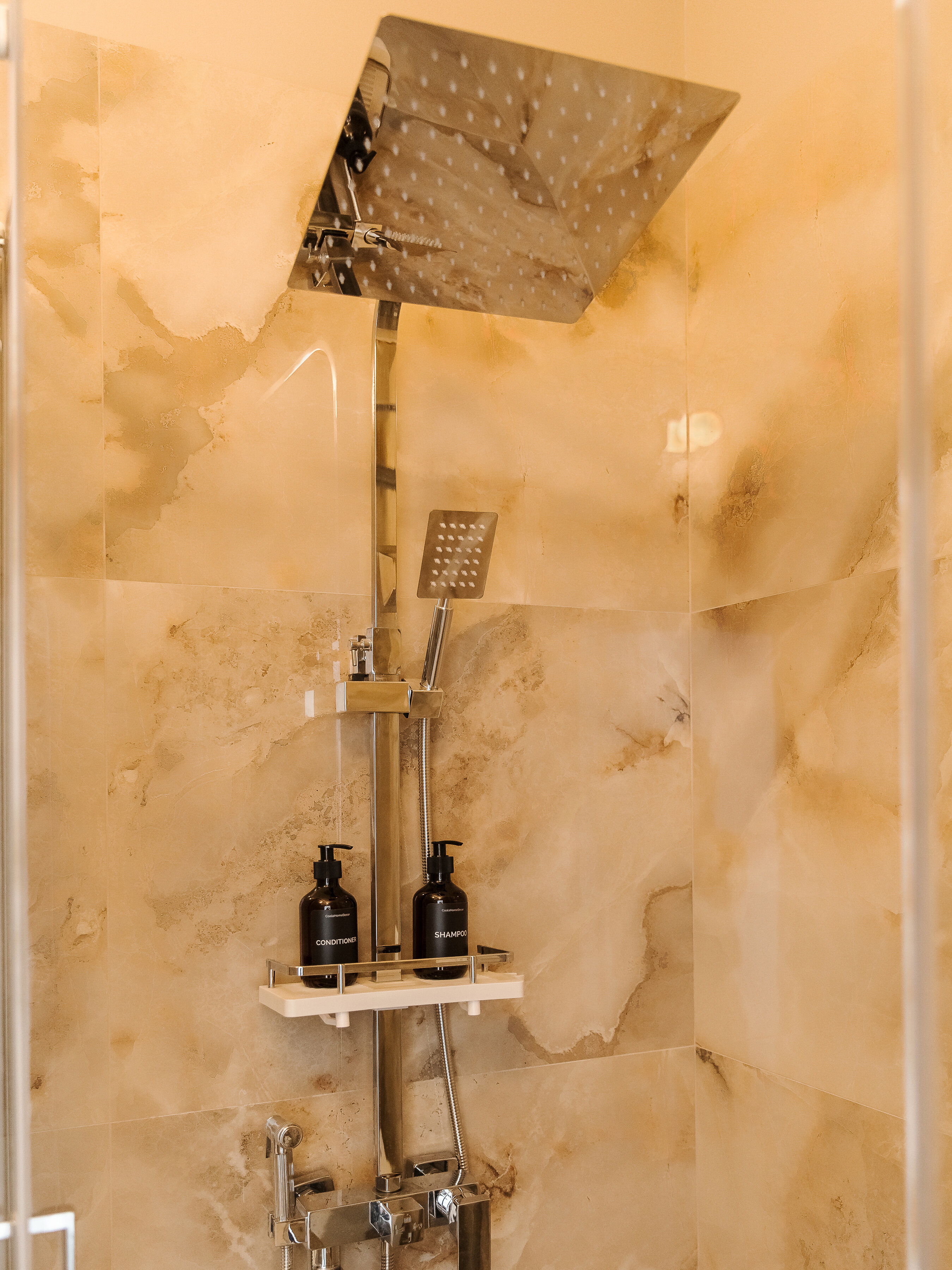 Фото 300 метров от Эрмитажа