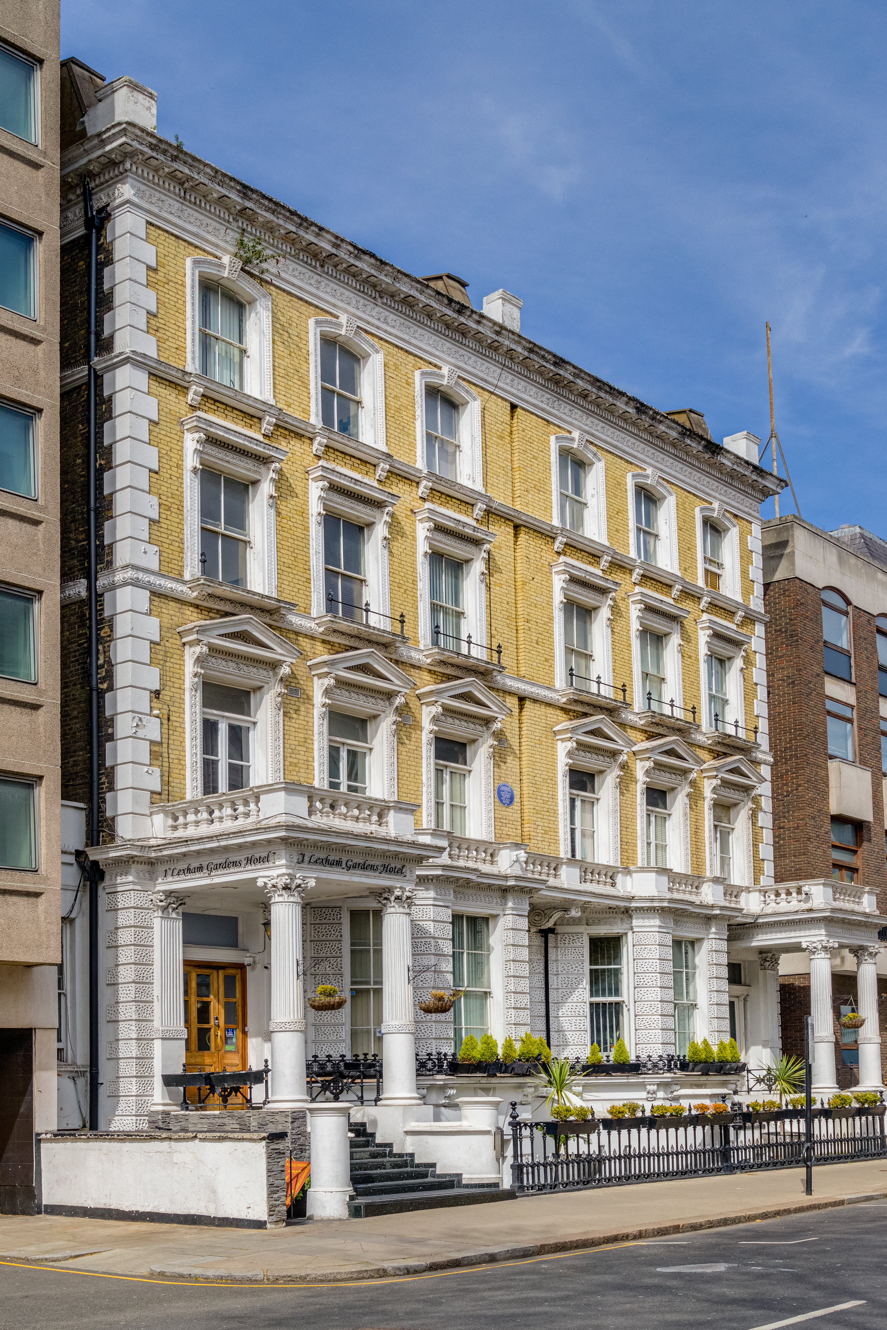 Фото Лексхэм Гарденс
