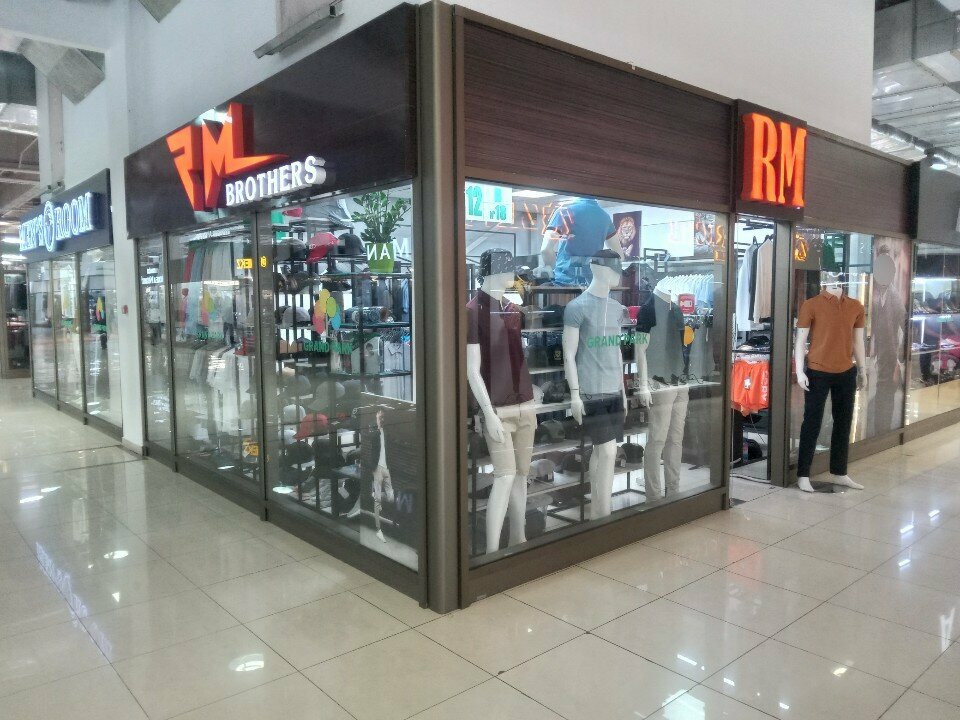 Clothing store Rm, Almaty, photo