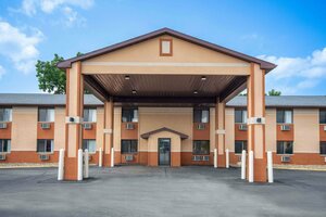 Гостиница Days Inn & Suites by Wyndham Waterloo