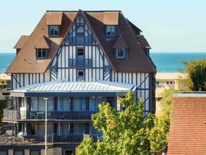 Гостиница Novotel Deauville Beach 