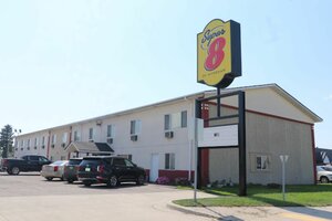 Гостиница Super 8 by Wyndham West Fargo Main Ave Nd