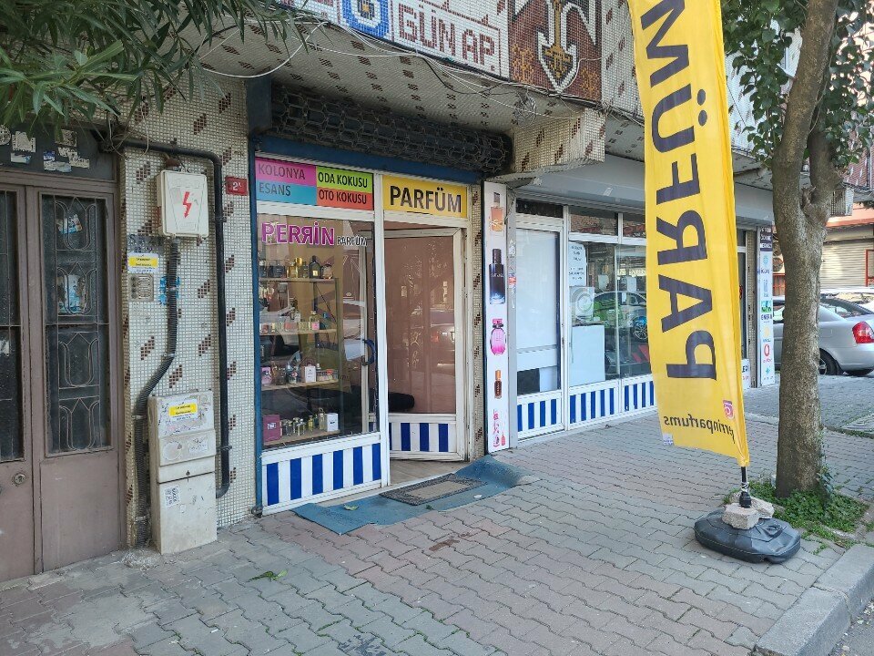 Perfume and cosmetics shop Perrin Perfume, Istanbul, photo