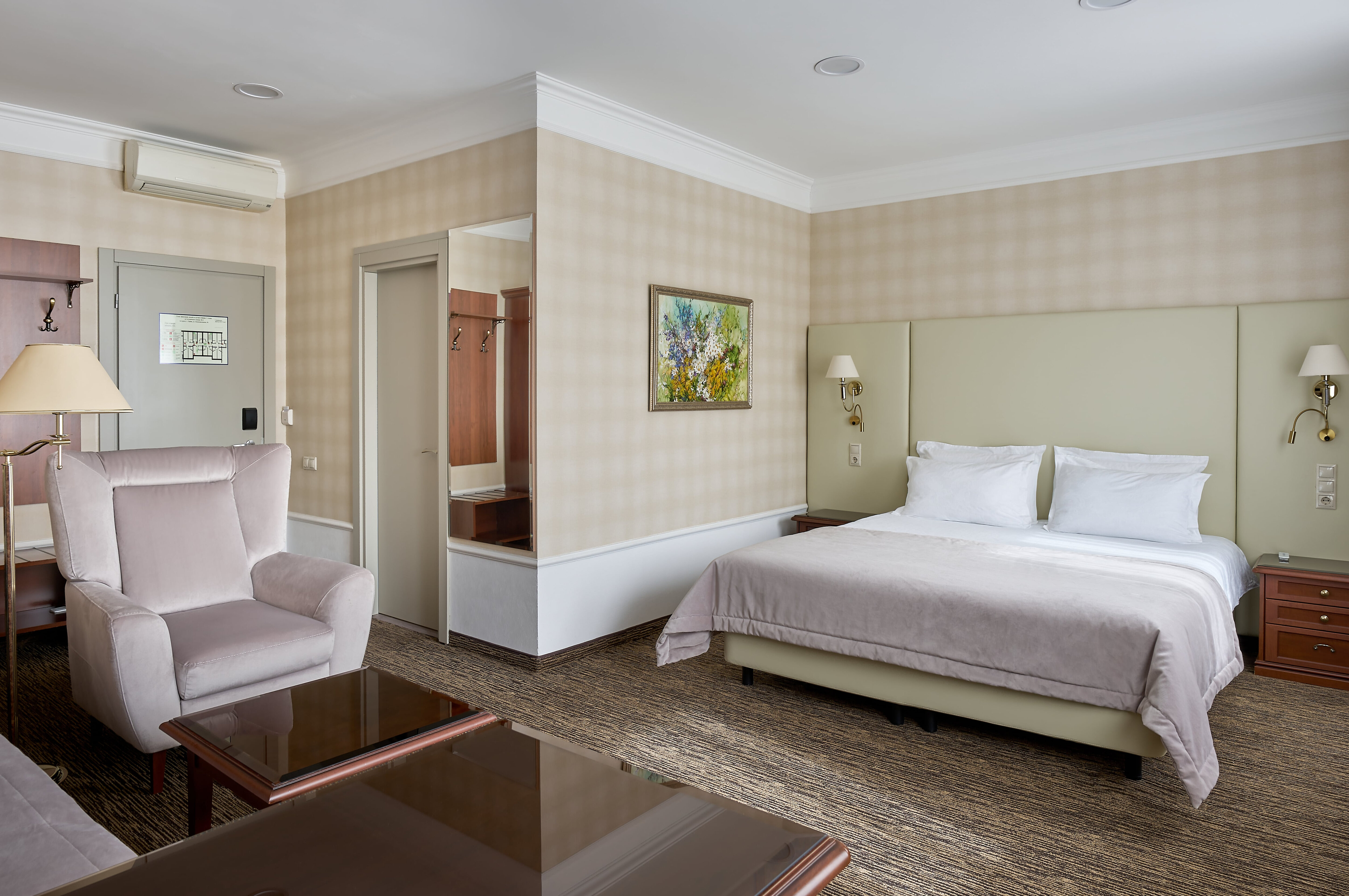 Фото Astor Hotel