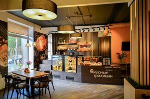 Вкусные Традиции (ulitsa Sverdlova, 9), cafe