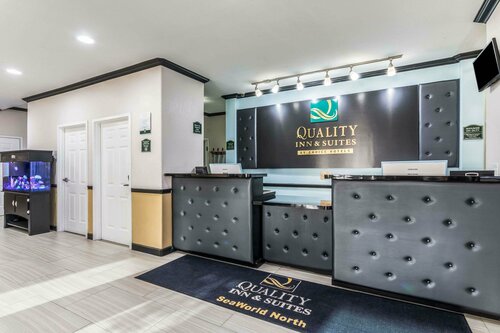 Гостиница Quality Inn & Suites SeaWorld North в Сан-Антонио
