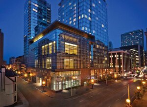 отель Four Seasons Hotel Toronto