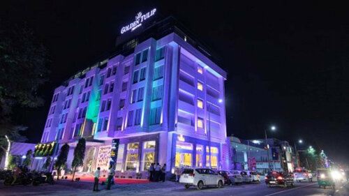 Гостиница Golden Tulip Essential Jaipur в Джайпуре