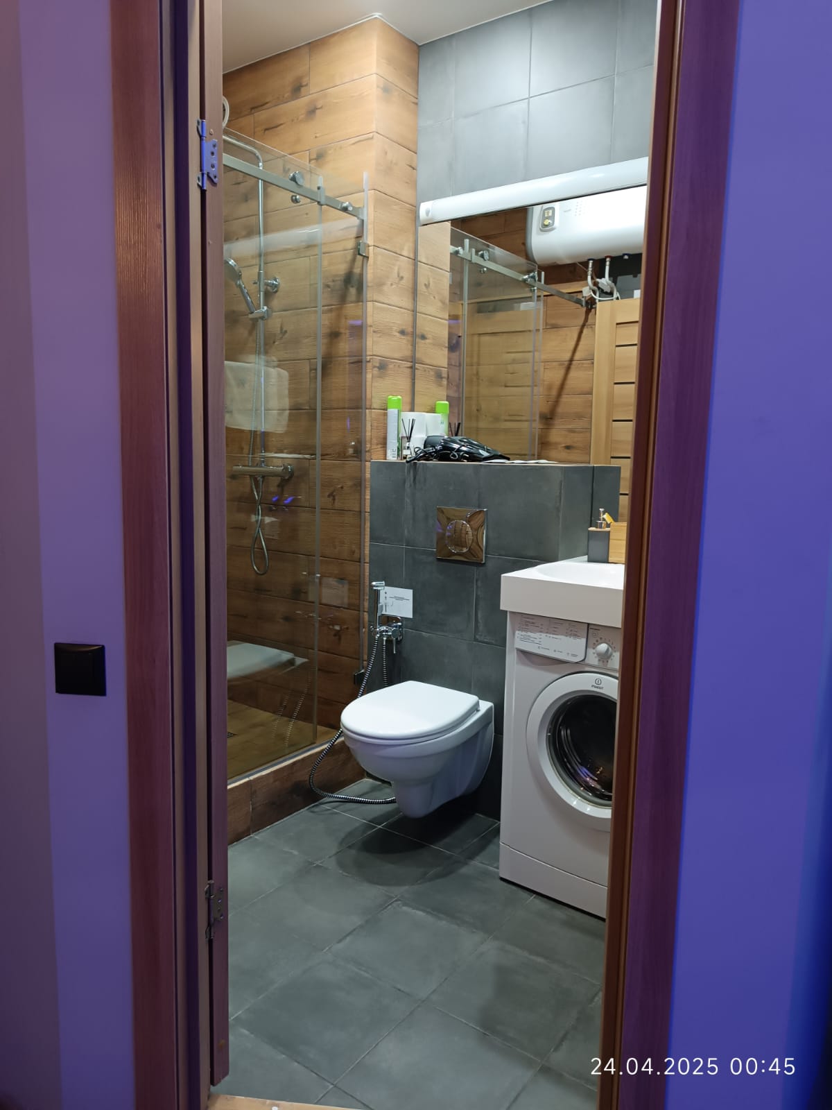 Фото Апартаменты Этажидейли на Белинского 30