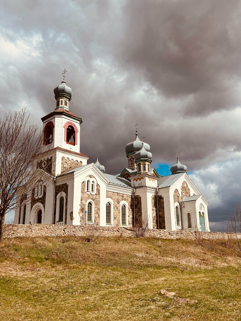 Orthodox church Churche of the Protection of the Theotokos in Turets, Grodno District, photo