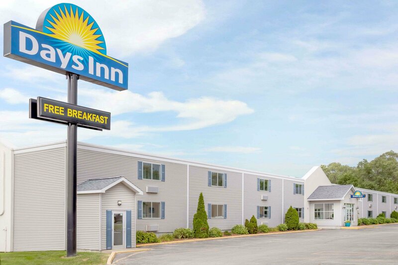 Гостиница Days Inn by Wyndham Cedar Falls- University Plaza