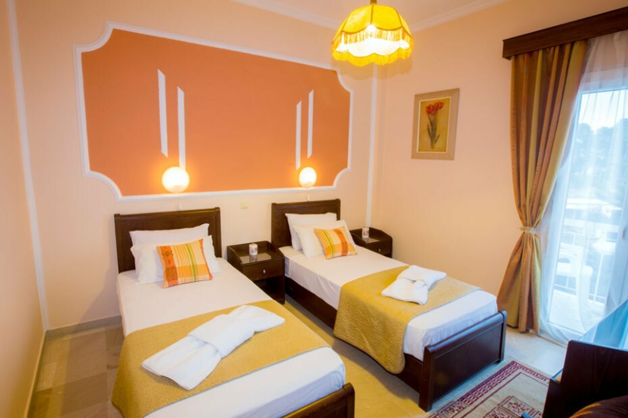 Фото Hotel Sirena Beach