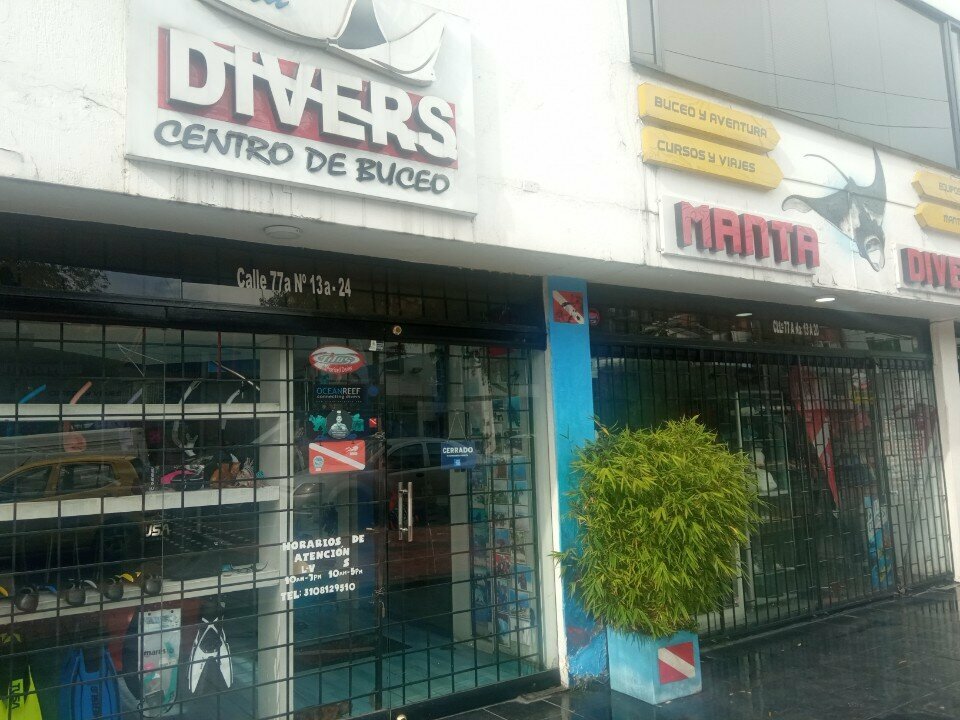 Art supplies and crafts Manta Divers, Bogota, photo