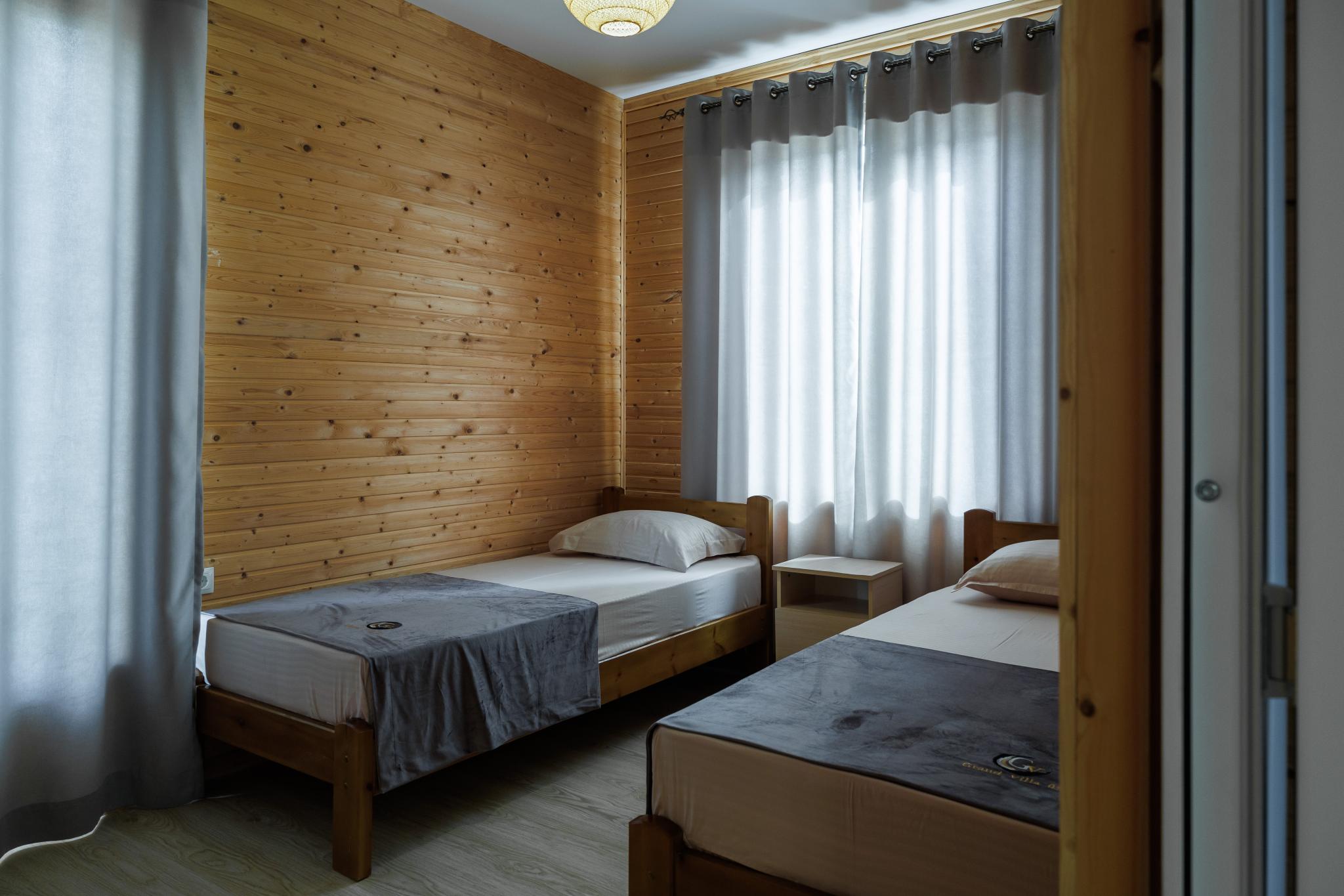 Фото Grand Villa 05