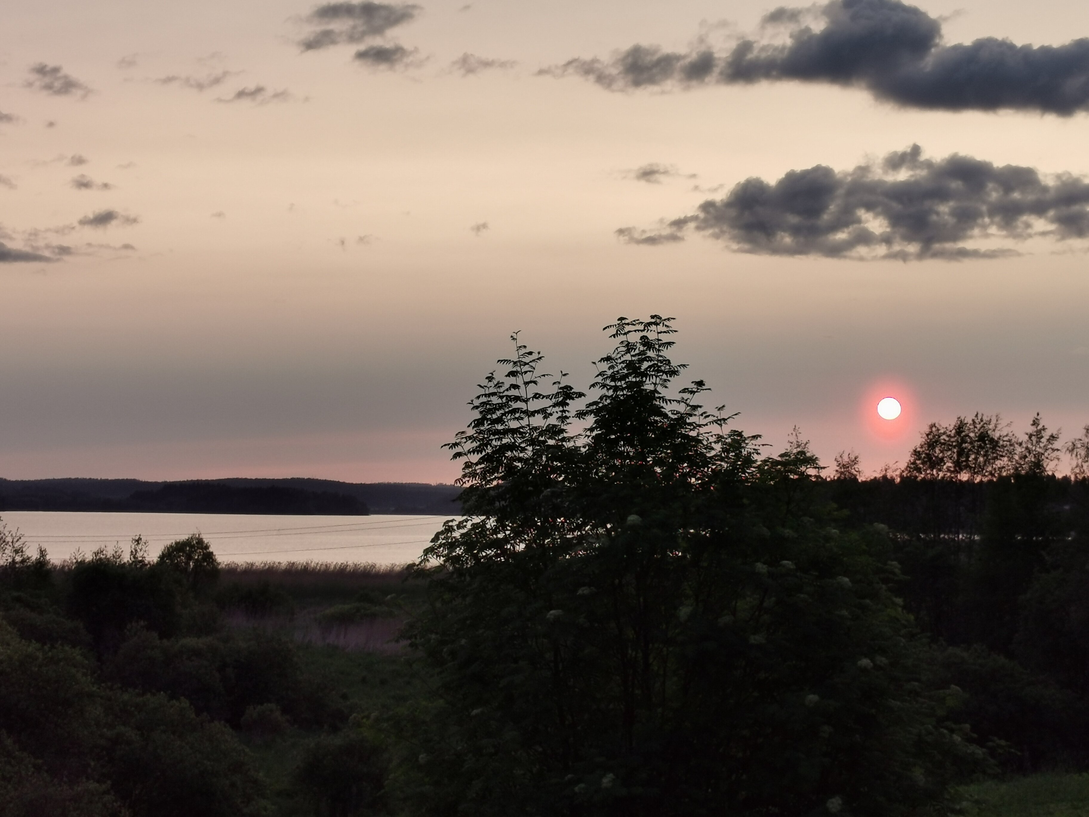 Фото Дом у озера Хюмпелянъярви