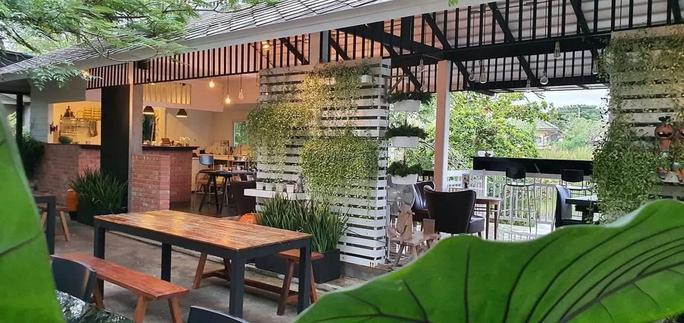 Фото Baan Ton Mai Apartment