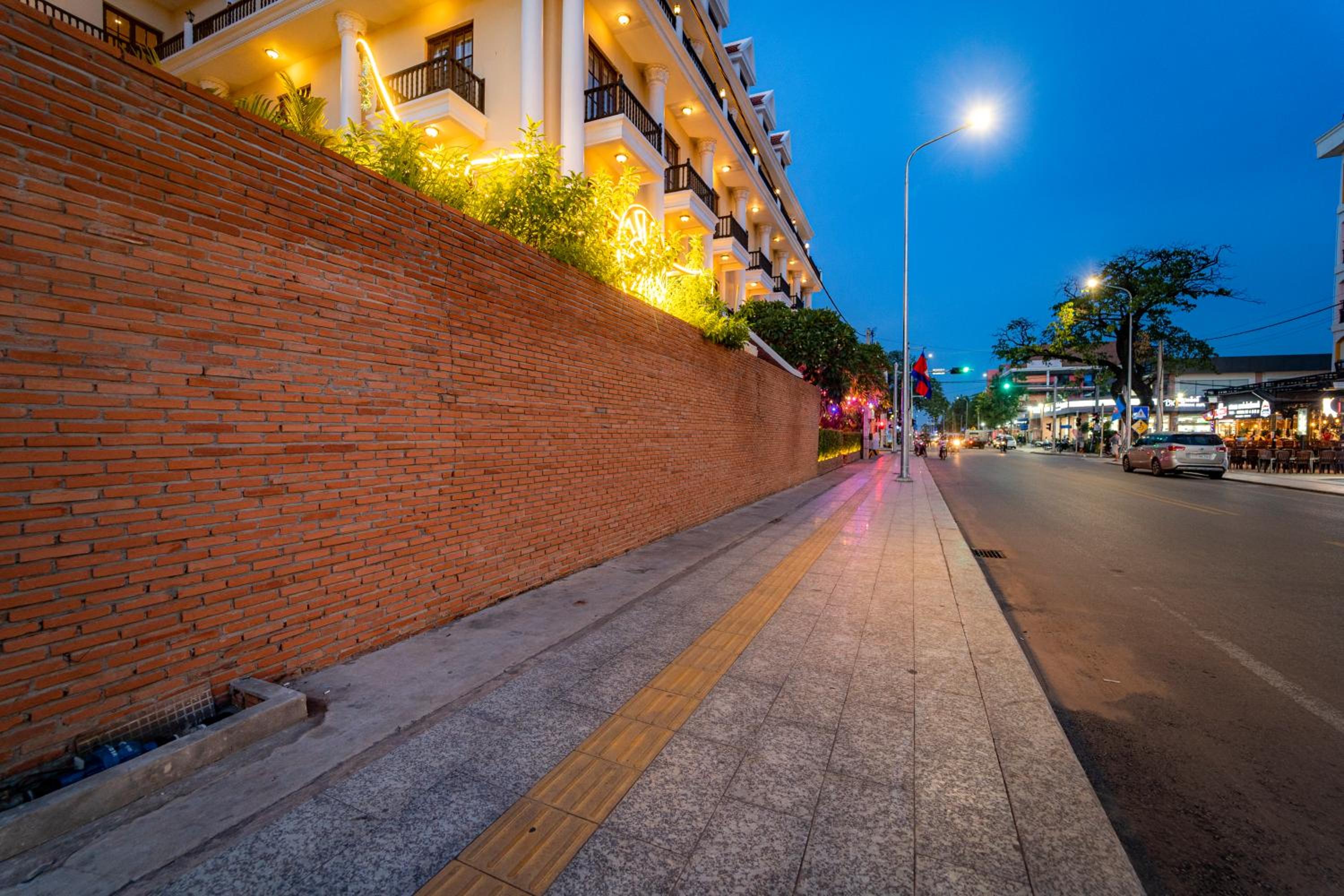 Фото Royal Crown Hotel & SPA