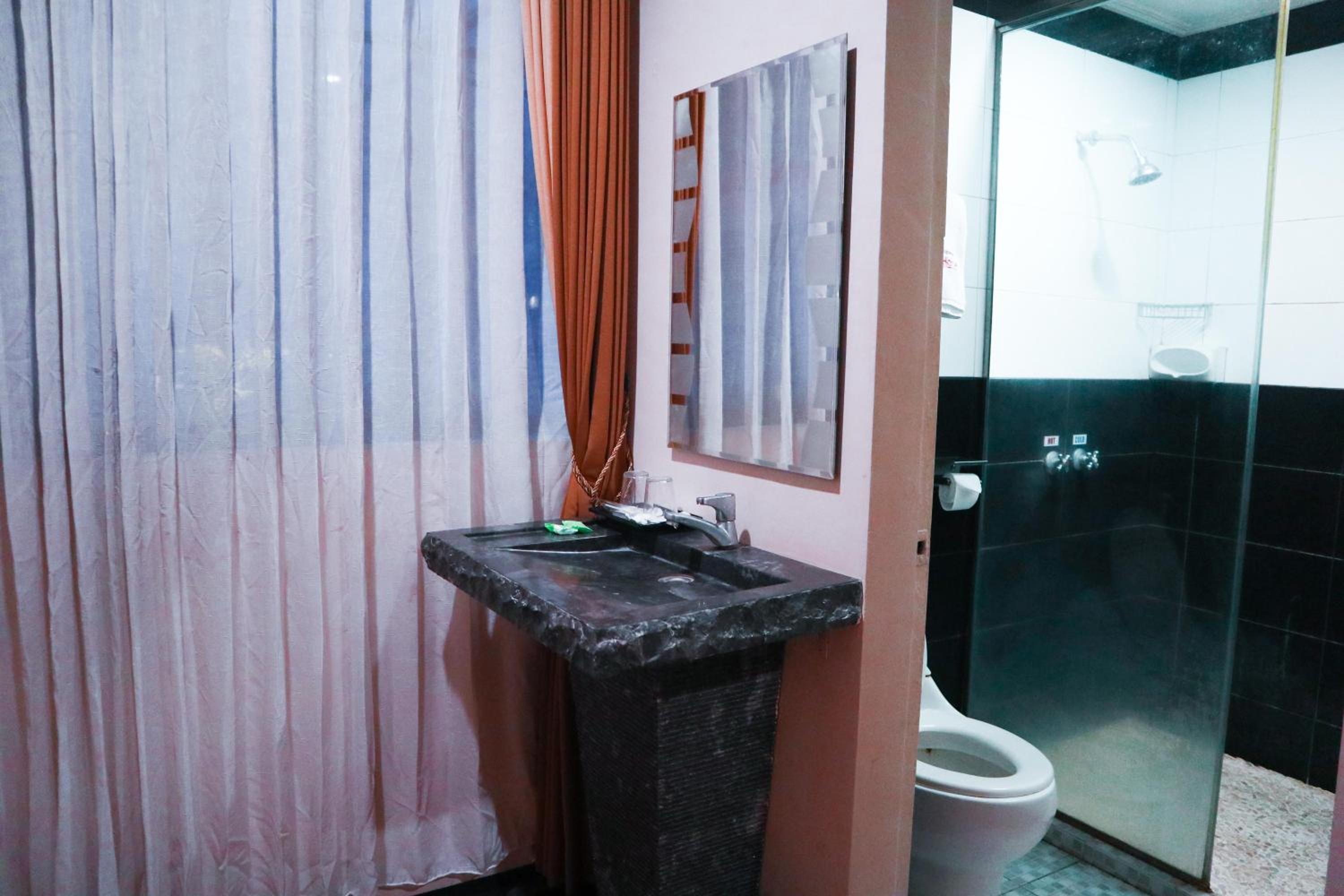 Фото Helios Hotel