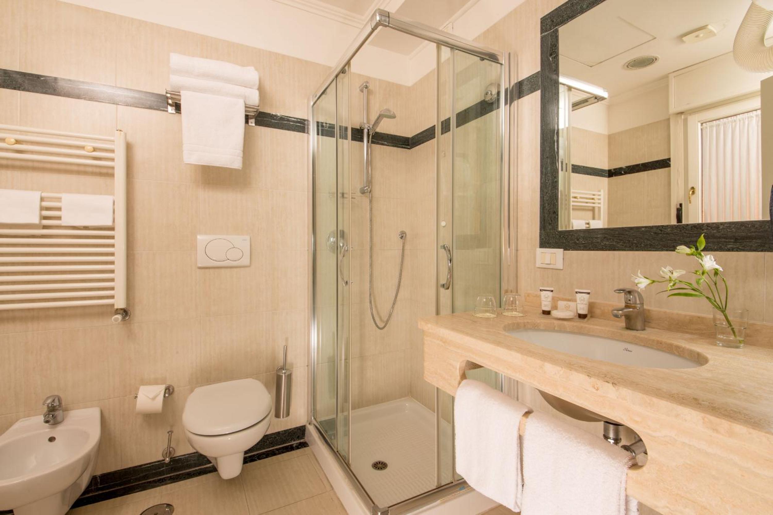 Фото Arcom Palace