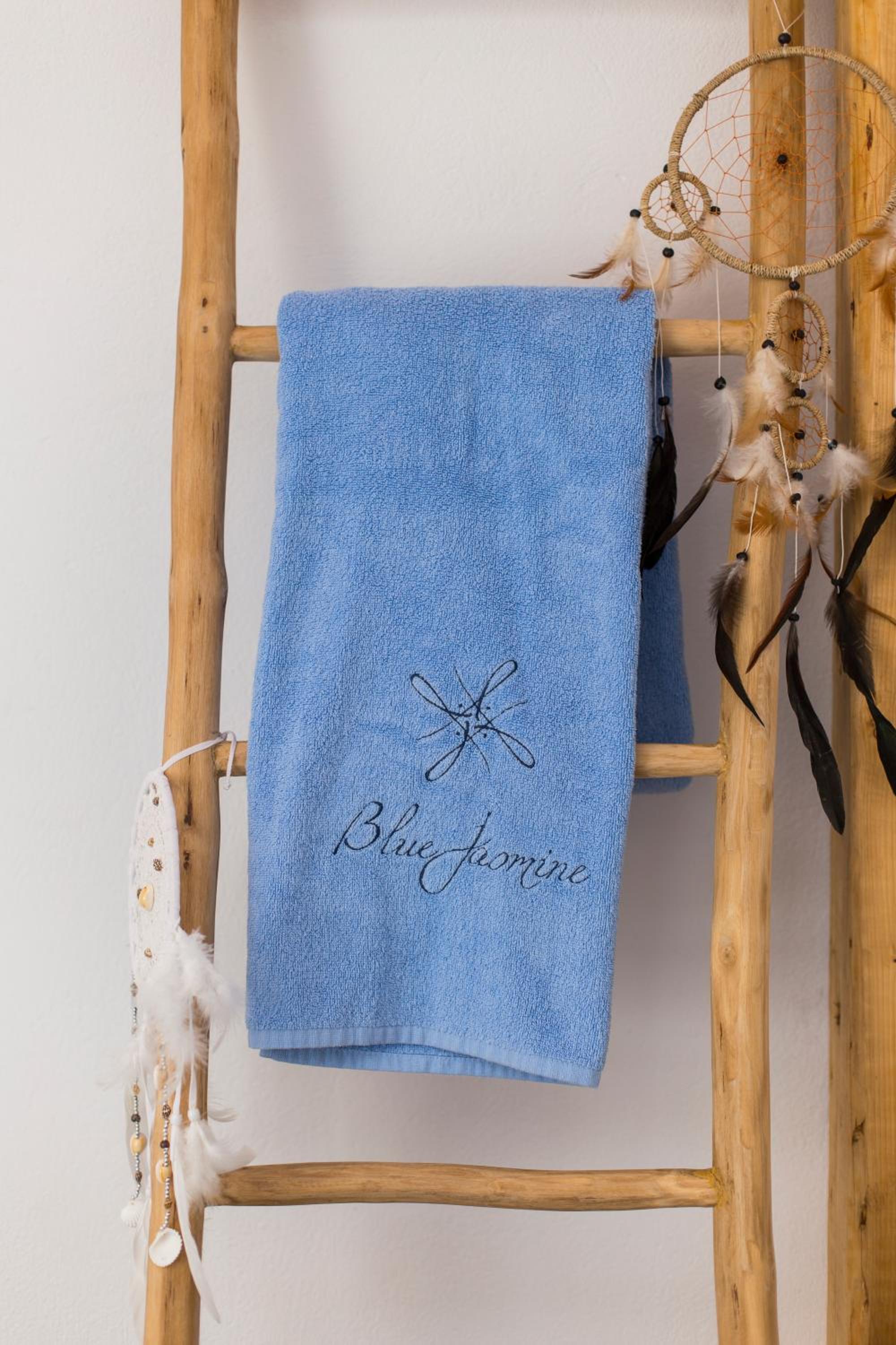 Фото Blue Jasmine Suites