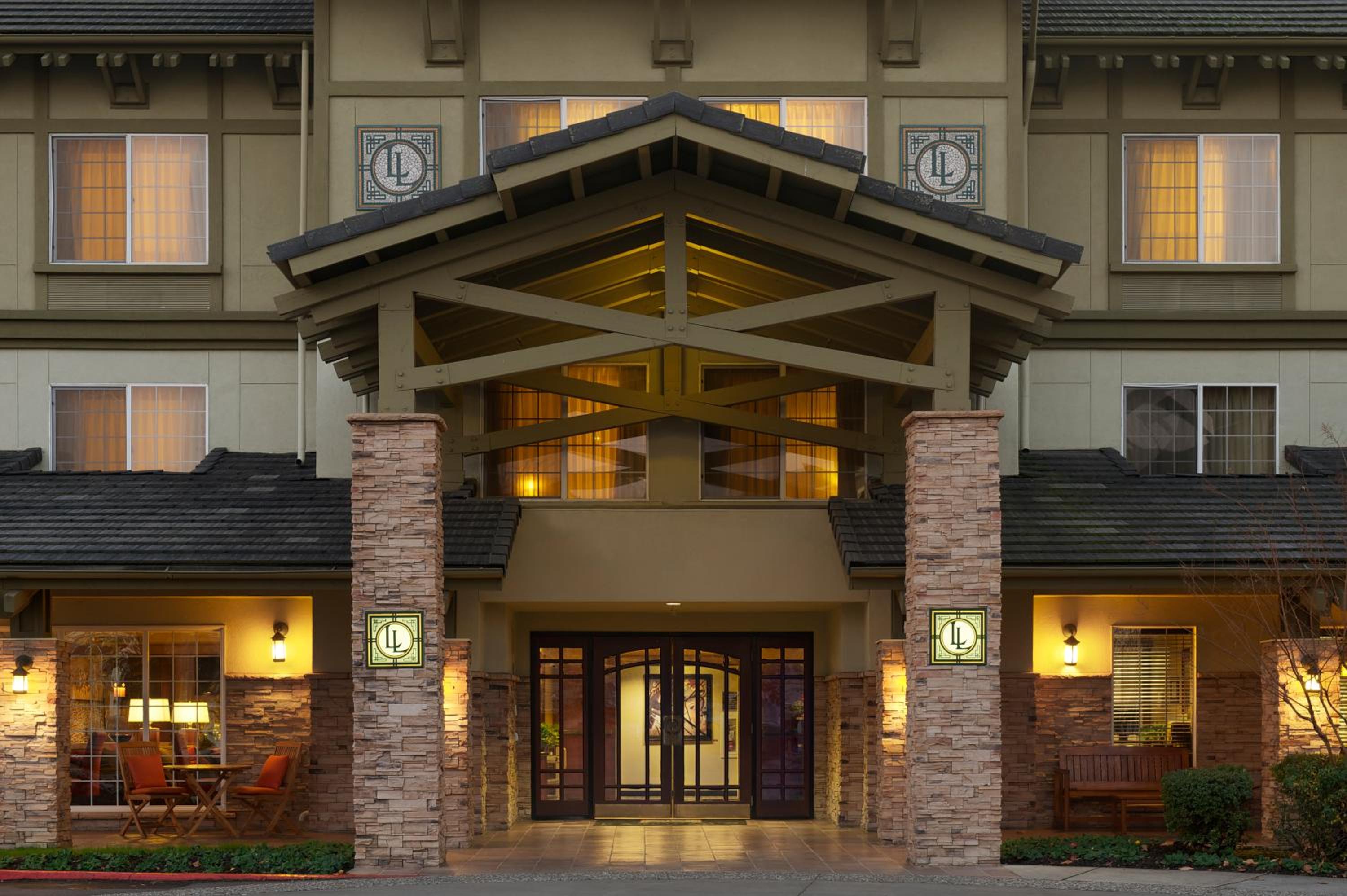 Фото Larkspur Landing Hillsboro - An All-Suite Hotel