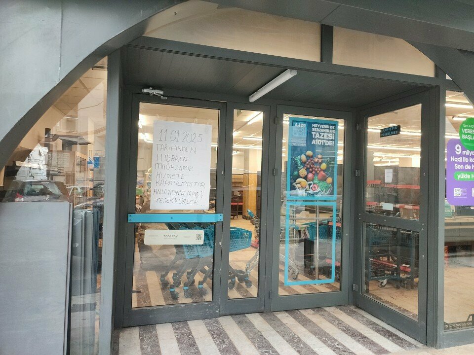 Supermarket A 101, Izmir, photo