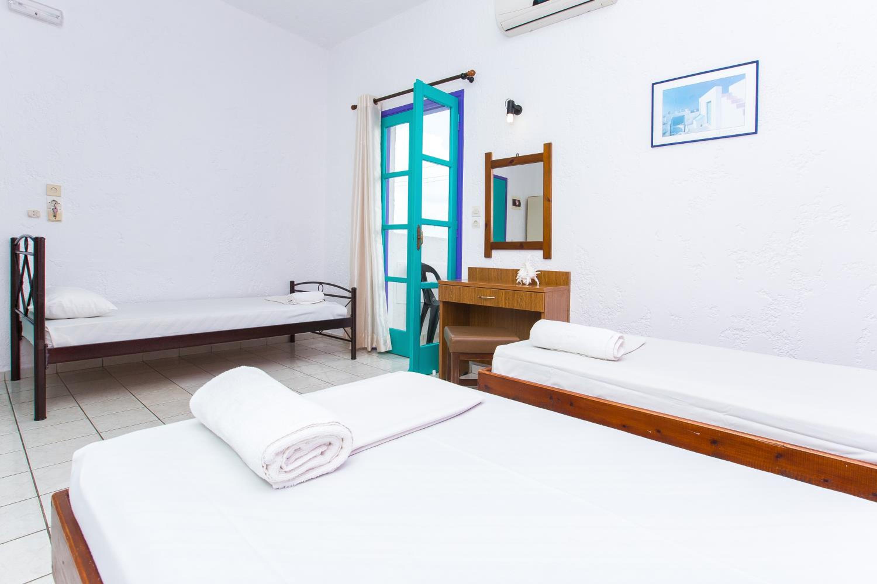 Фото Litsa Studios