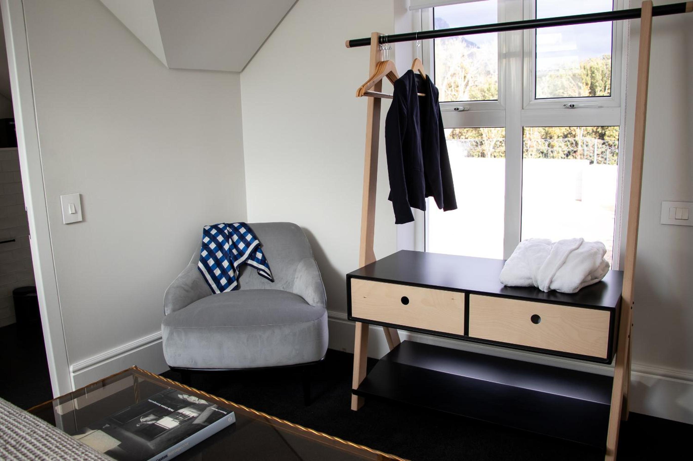 Фото Heritage House