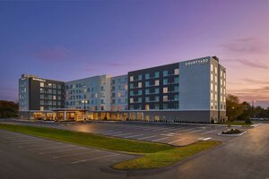 Гостиница Courtyard by Marriott Albany Airport