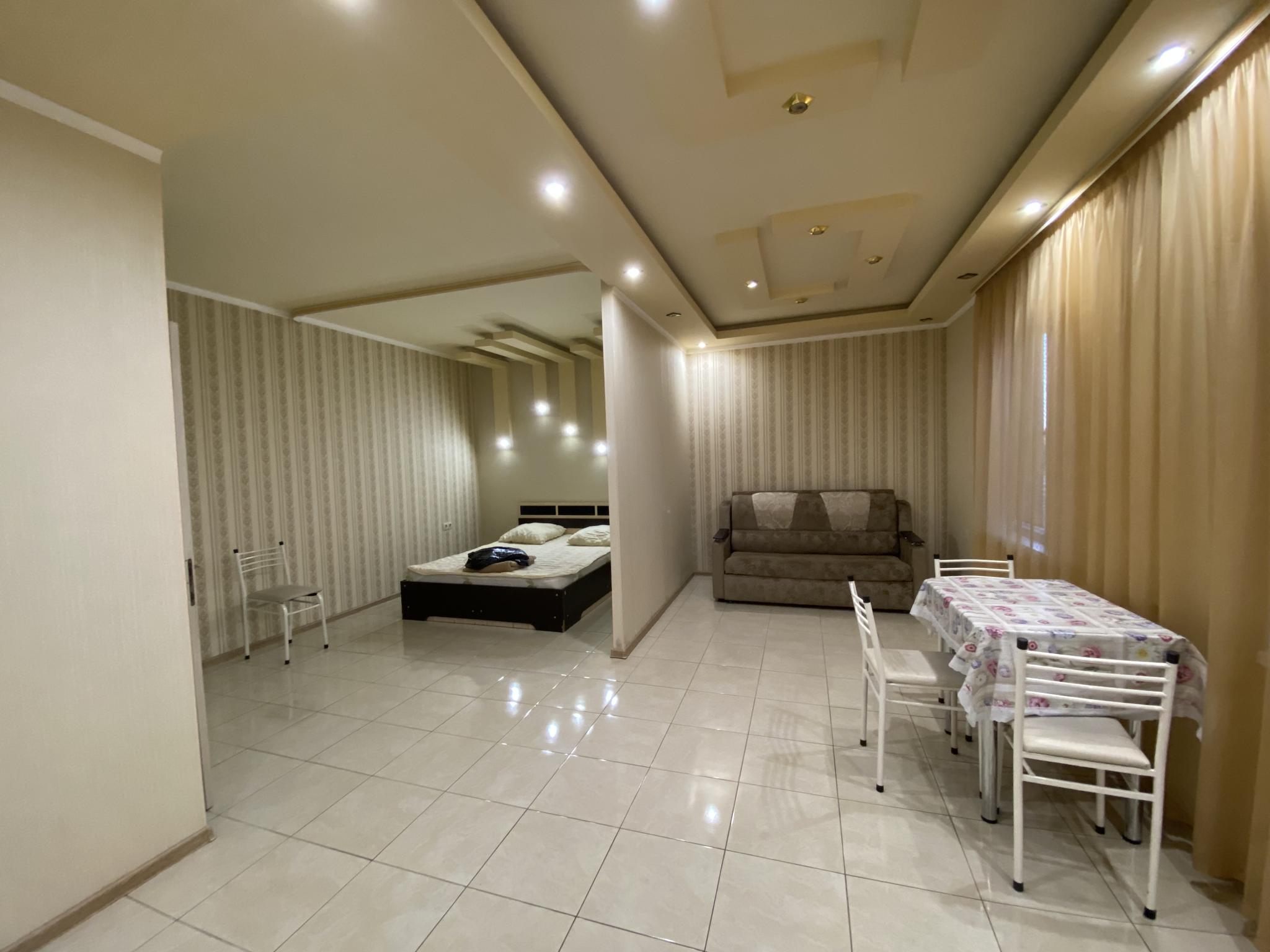 Фото У Арама