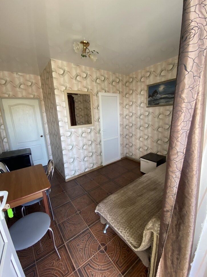 Фото Гостевой дом на улице Надежды