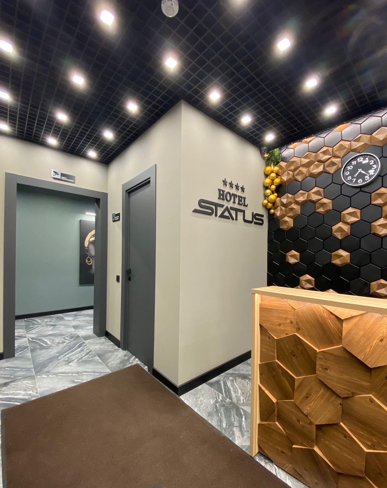 Фото Royal Status