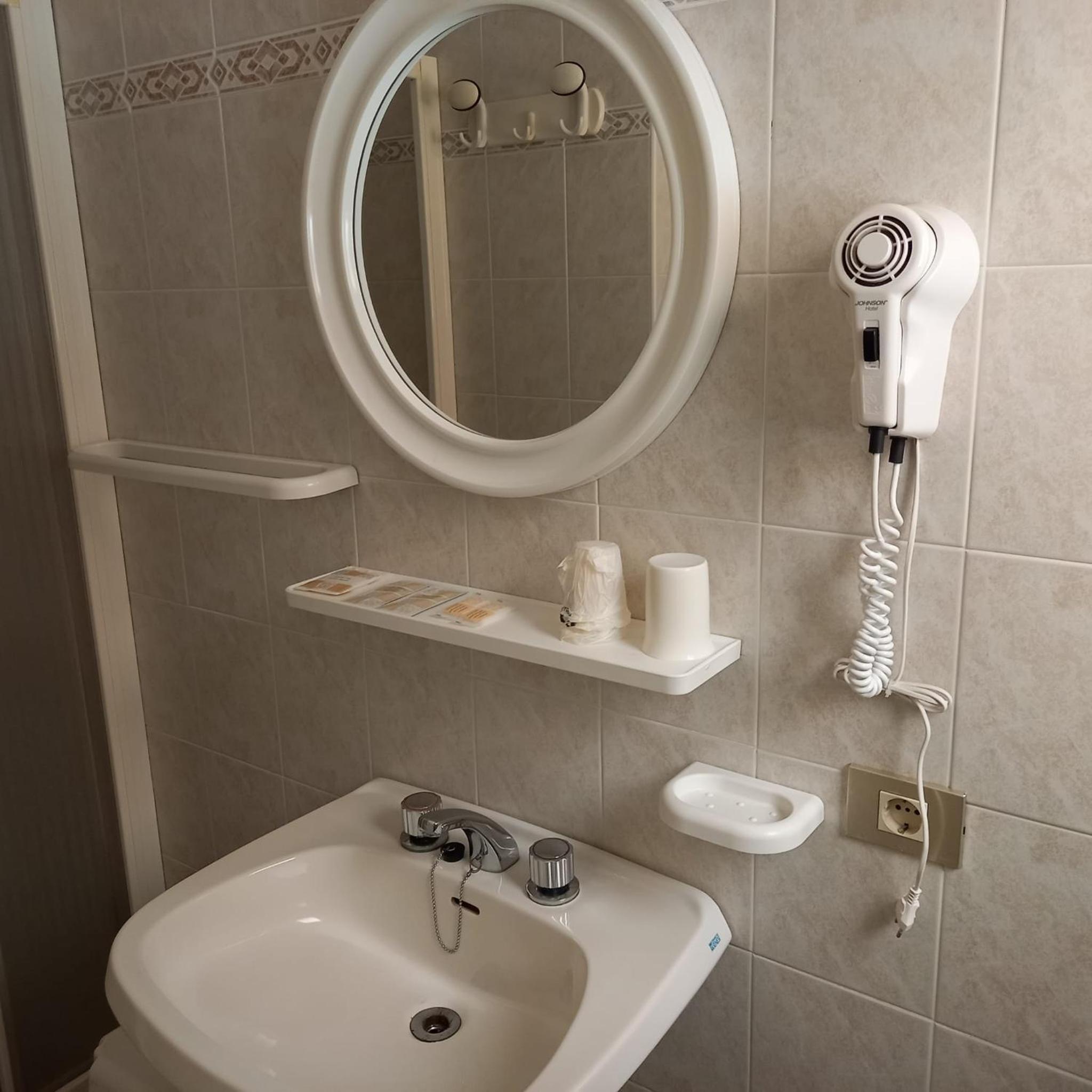 Фото Hotel Serafini