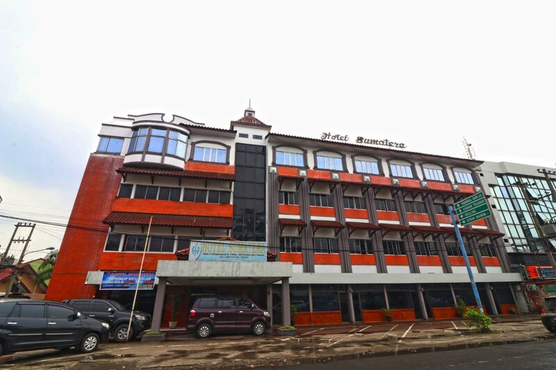 Гостиница Hotel Sumatera в Медане