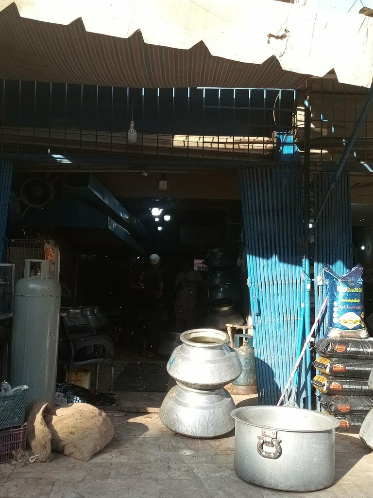 Cafe Karachi pakwan center, Karachi, photo