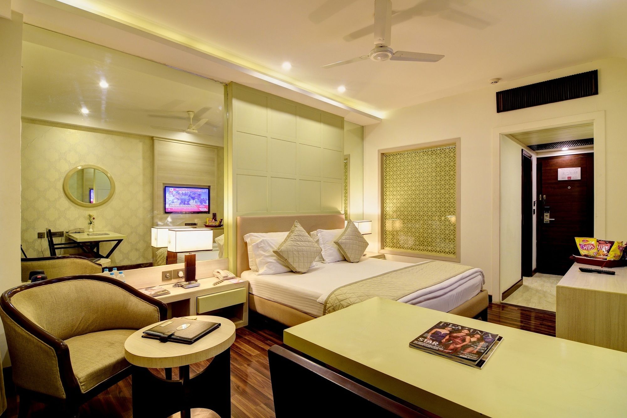 Фото Hotel Chanakya