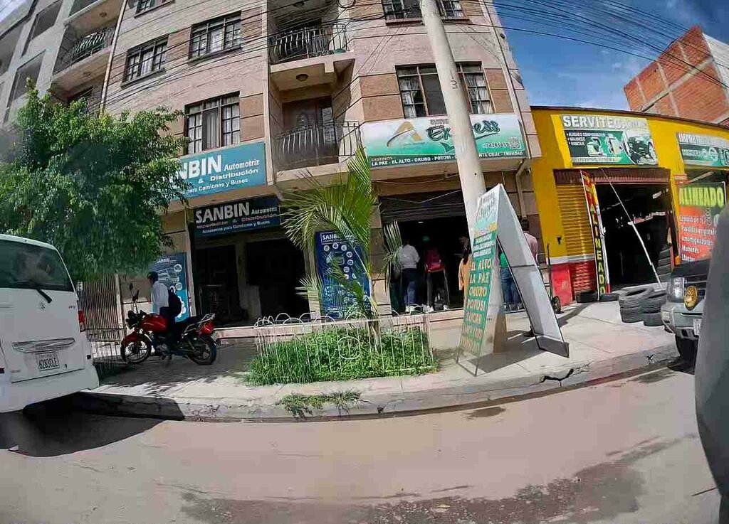 Bus transportation Amazon Express, Cochabamba, photo