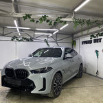 Dirt free (Piskaryovskiy Avenue, 119Н), renovación de los componentes no mecánicos de vehículos